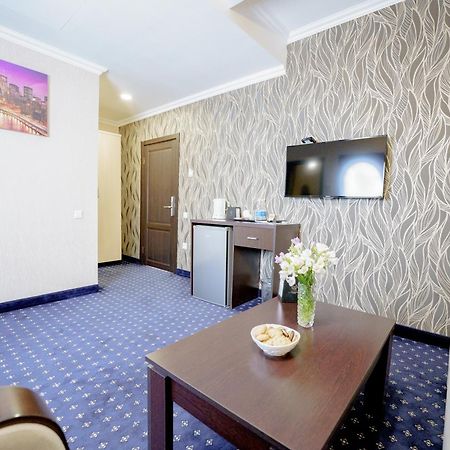 Welcome Inn Hotel Yerevan Exterior photo
