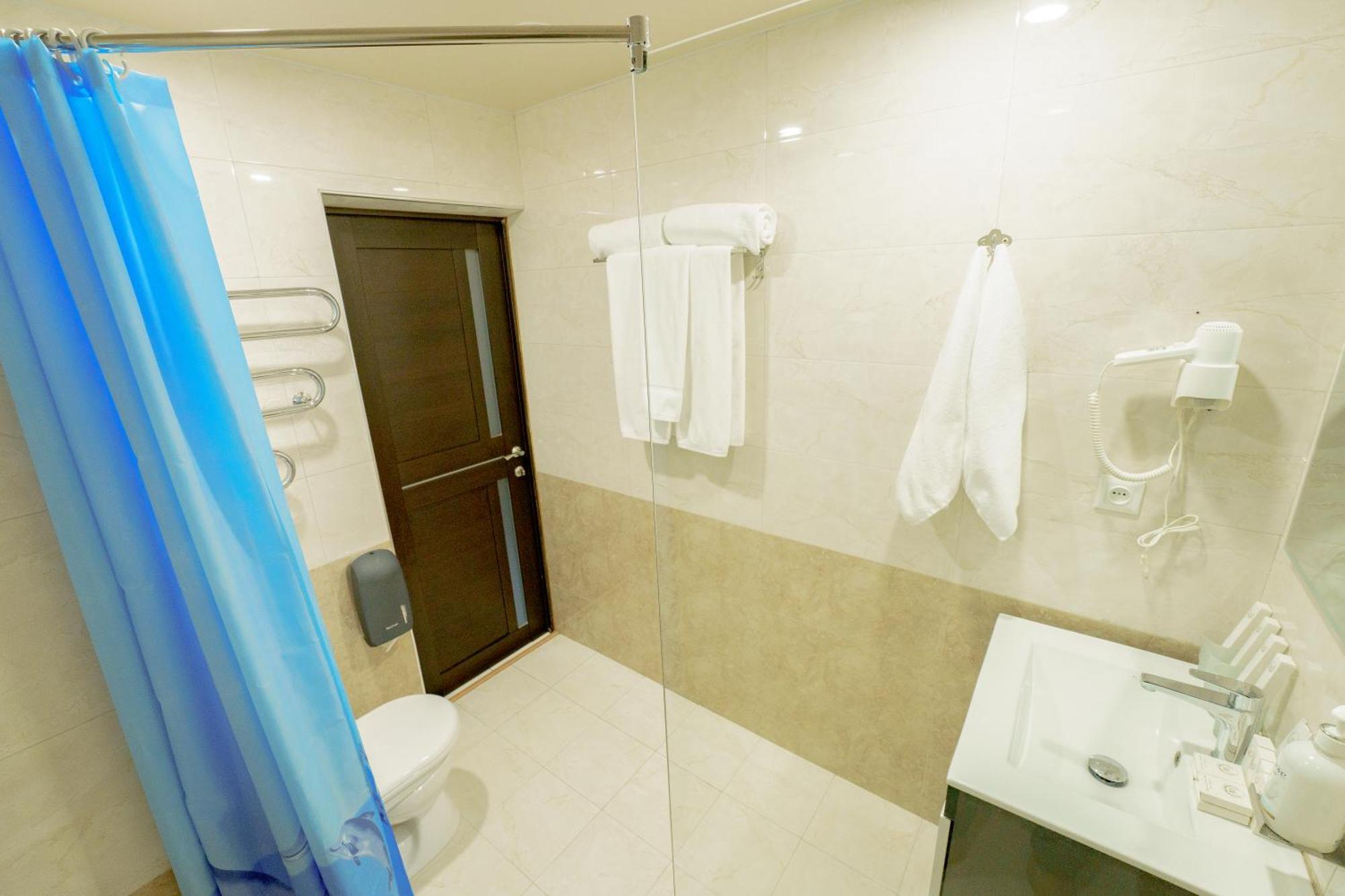 Welcome Inn Hotel Yerevan Exterior photo