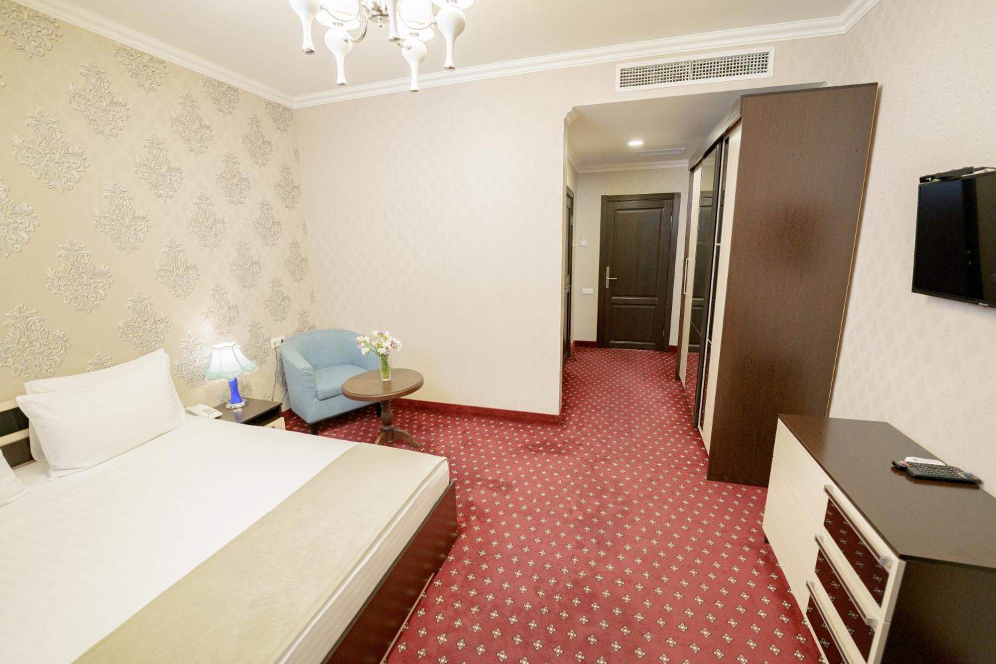 Welcome Inn Hotel Yerevan Exterior photo