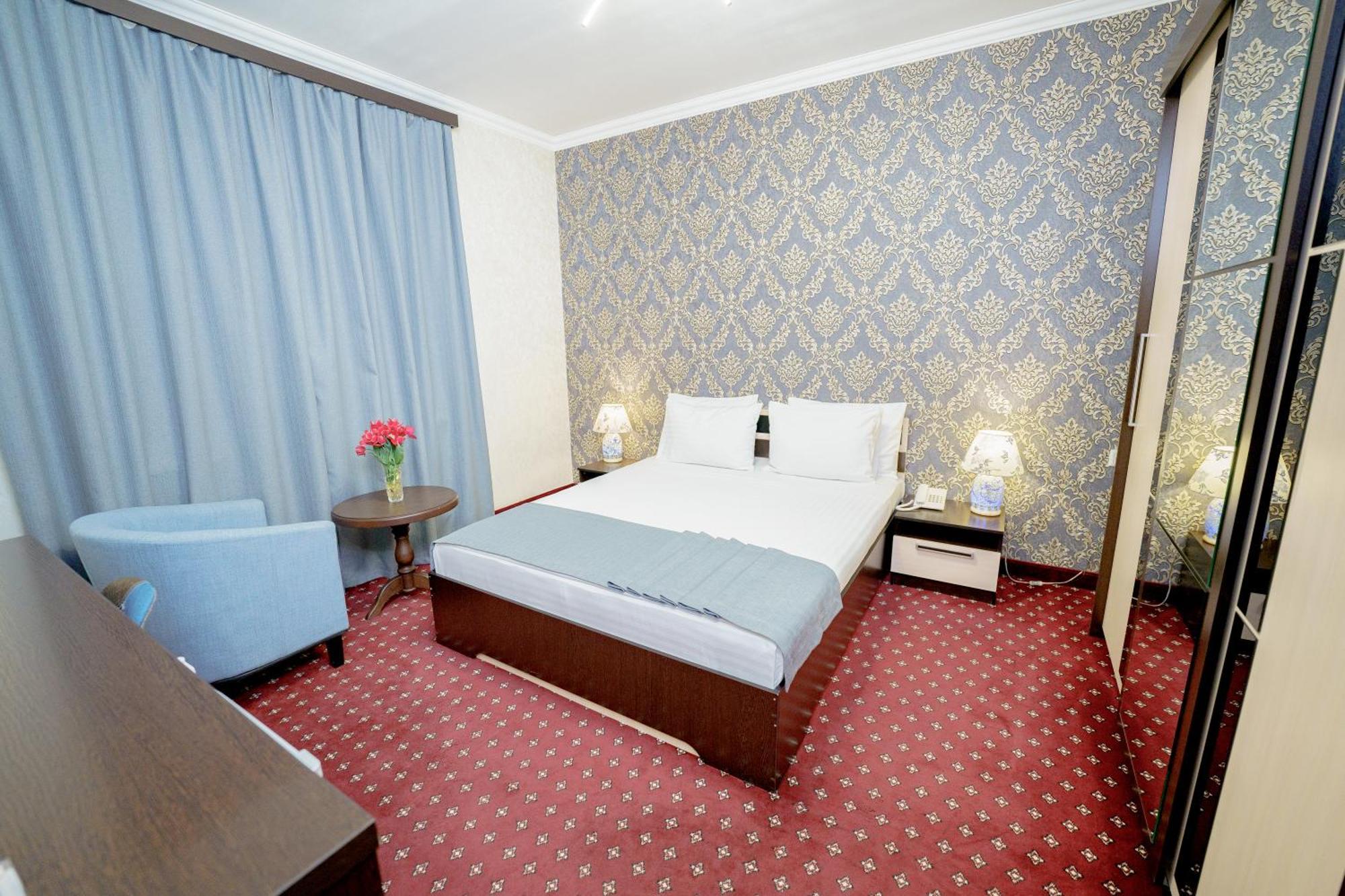 Welcome Inn Hotel Yerevan Exterior photo