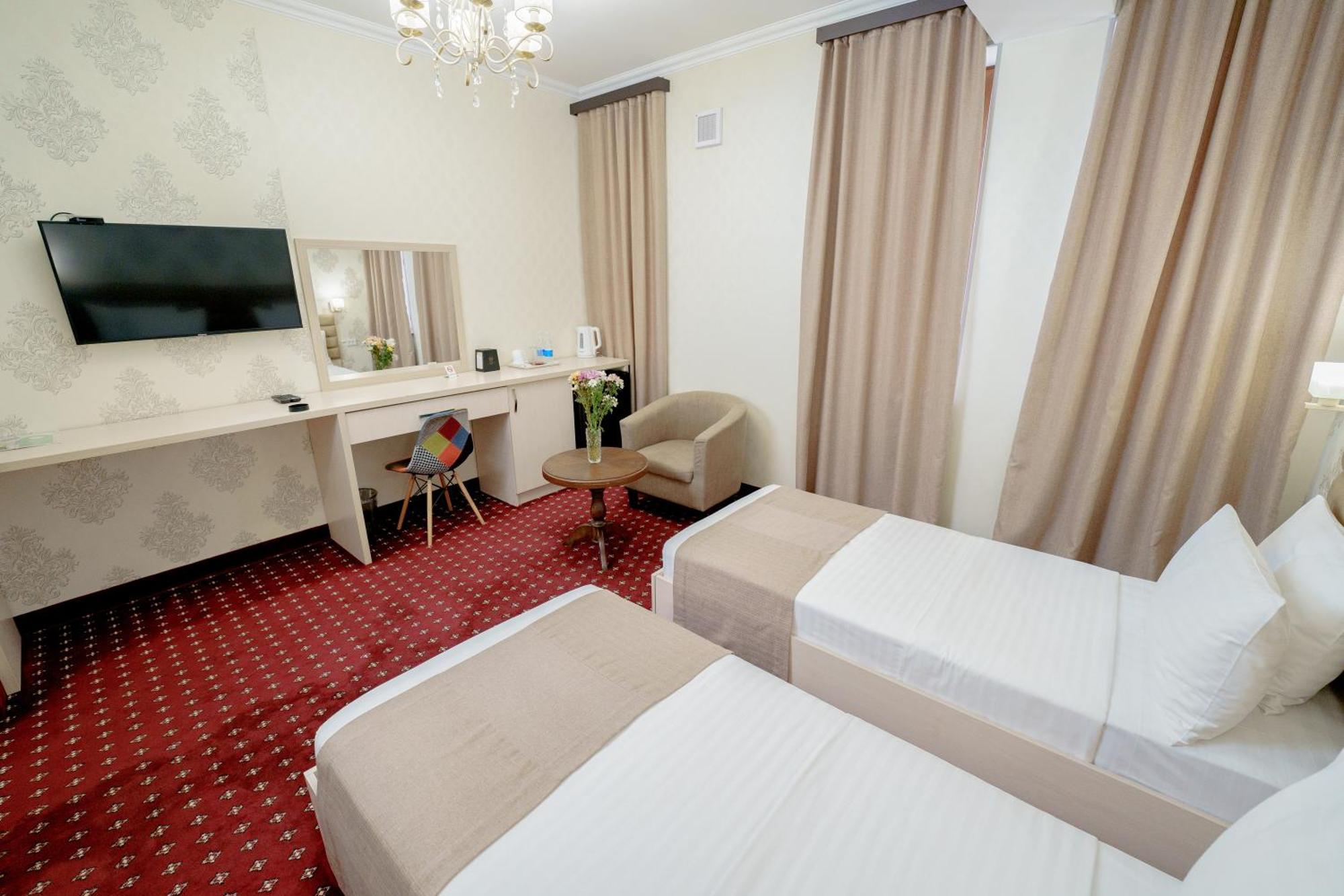 Welcome Inn Hotel Yerevan Exterior photo
